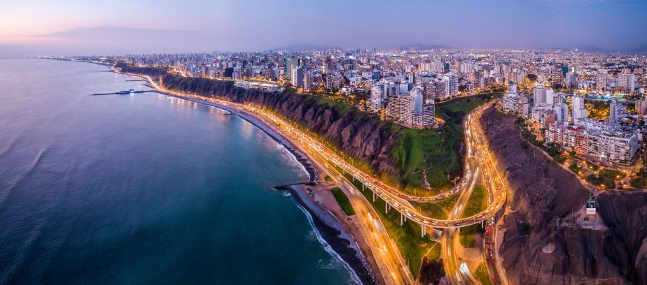 View of Lima’s Miraflores district from the Malecon with the ocean in the background.