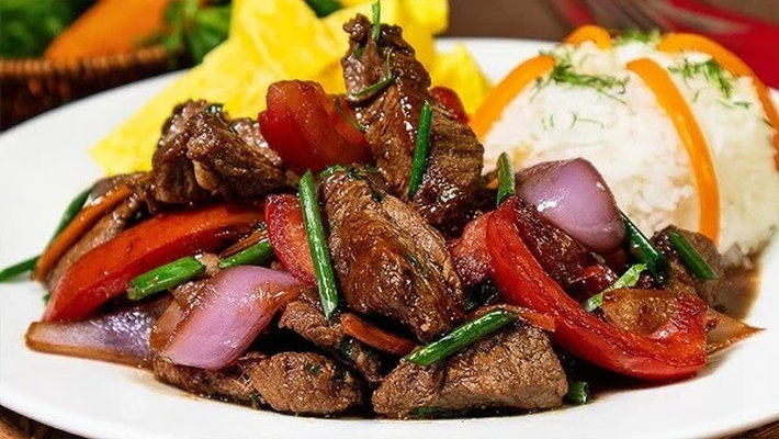 Traditional Lomo Saltado