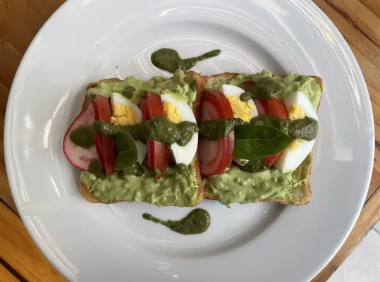 INTERNATIONAL & VEGETERIAN FOOD