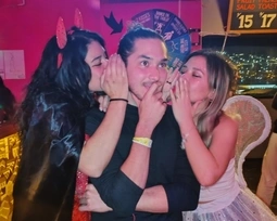 🌙 9. Vida noturna e social
