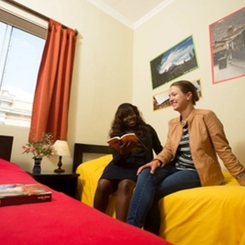 TWIN con baño PRIVATE